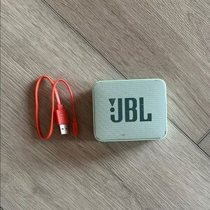 JBL Light Green Speaker with Red USB Cable